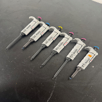 Thermo F1-ClipTip Single Channel Pipettes - Quantity 6 image 1